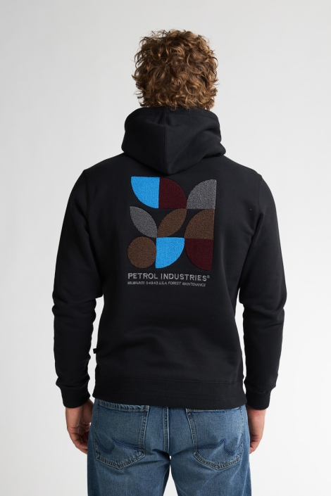 Petrol Industries zwarte heren sweater | Model achteraanzicht