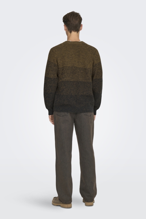 Only & Sons bruine heren trui | Model