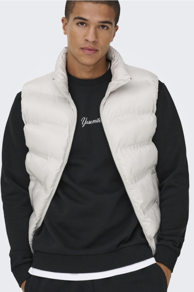 Only & Sons zwarte heren sweater | Model