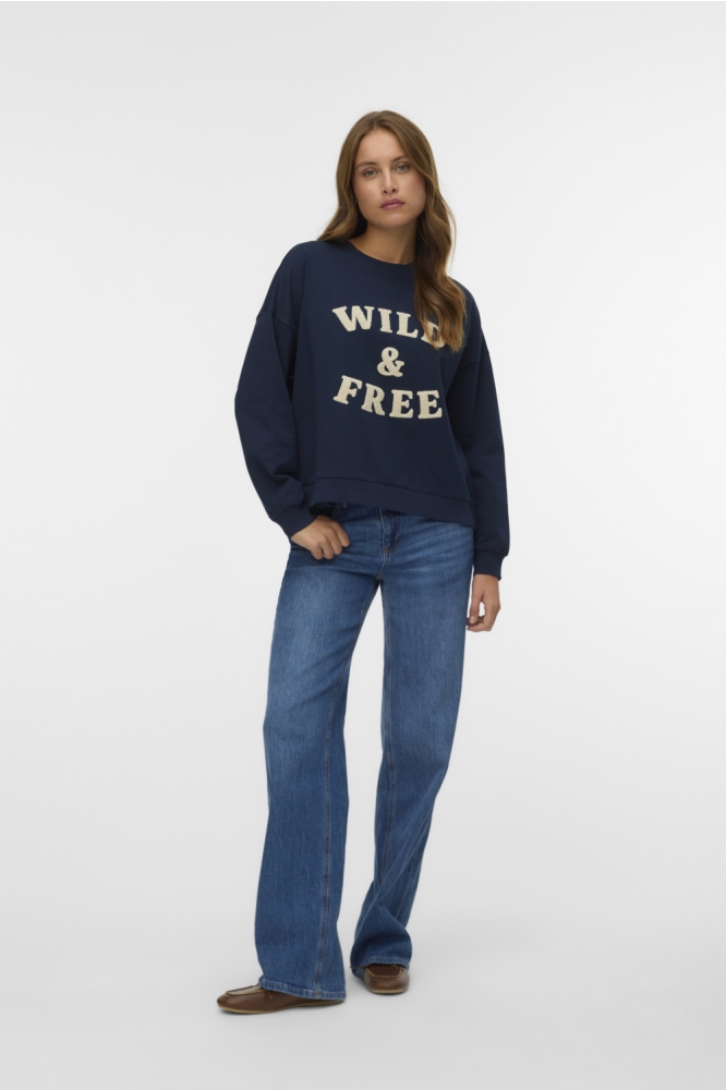 Vero Moda blauwe dames sweater | Model