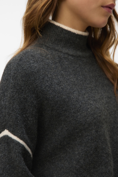 Vero Moda grijze dames trui | Close up