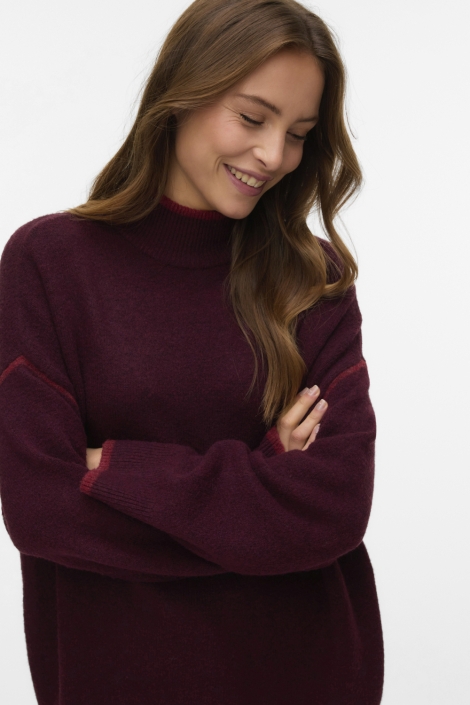Vero Moda bordeaux dames trui | Model vooraanzicht