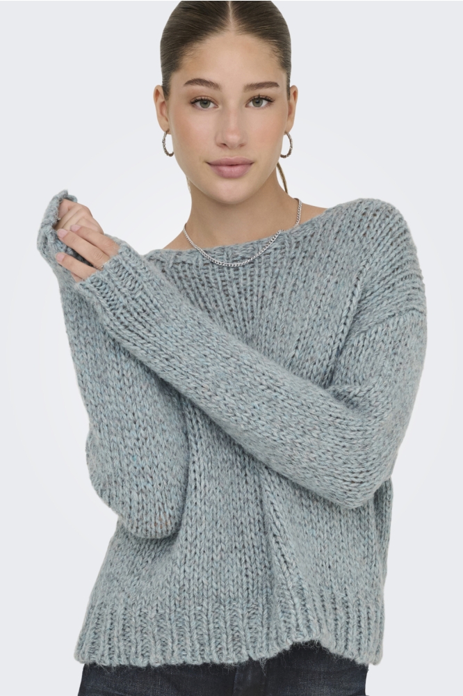 Only blauwe dames trui | Model vooraanzicht