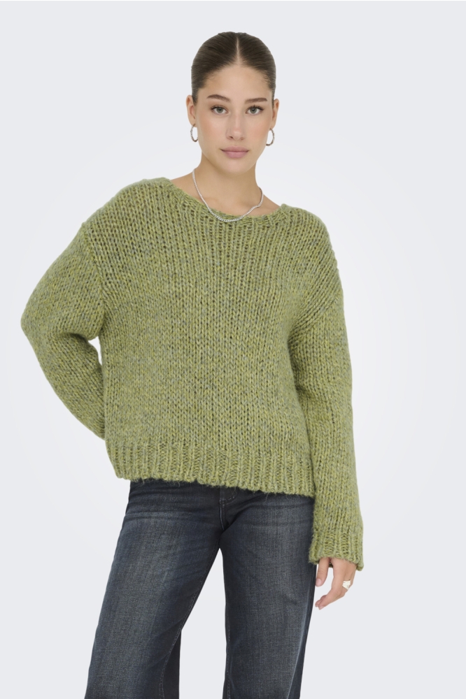 Only groene dames trui | Model vooraanzicht