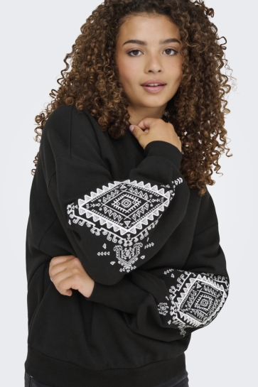 Only ONLCALLY L/S DETAIL O-NECK CS SWT 15363332 Black/Ethinic power