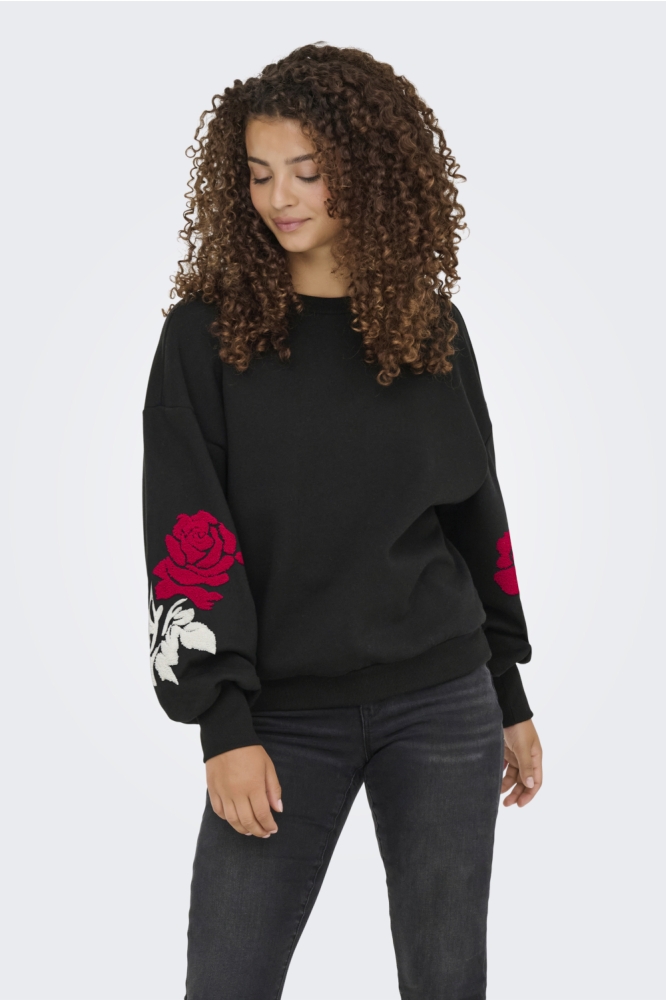 Only zwarte dames sweater | Model vooraanzicht