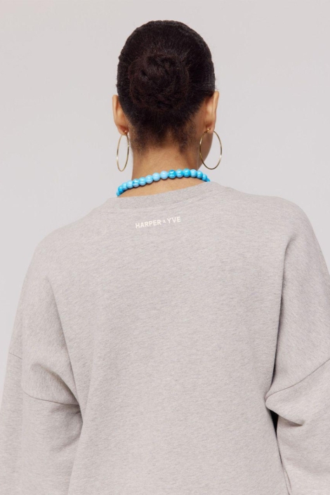 Harper & Yve grijze dames sweater | Close up