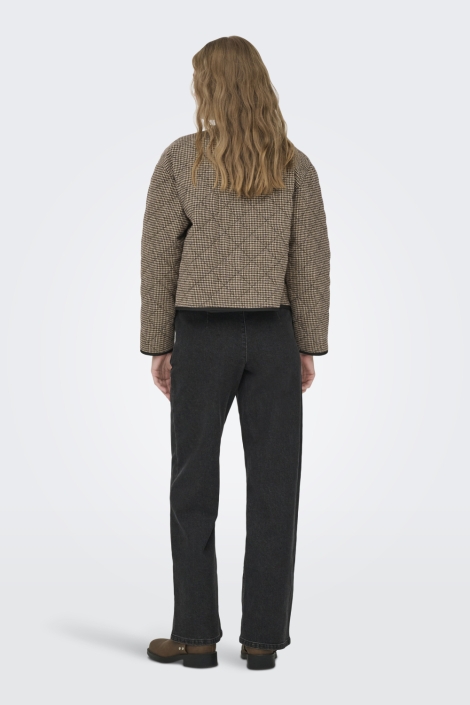 Jacqueline de Yong bruine dames jas | Model