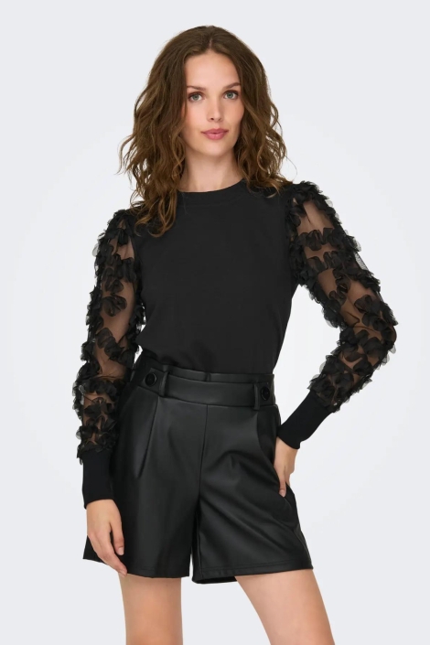 Jacqueline de Yong zwarte dames sweater | Model vooraanzicht