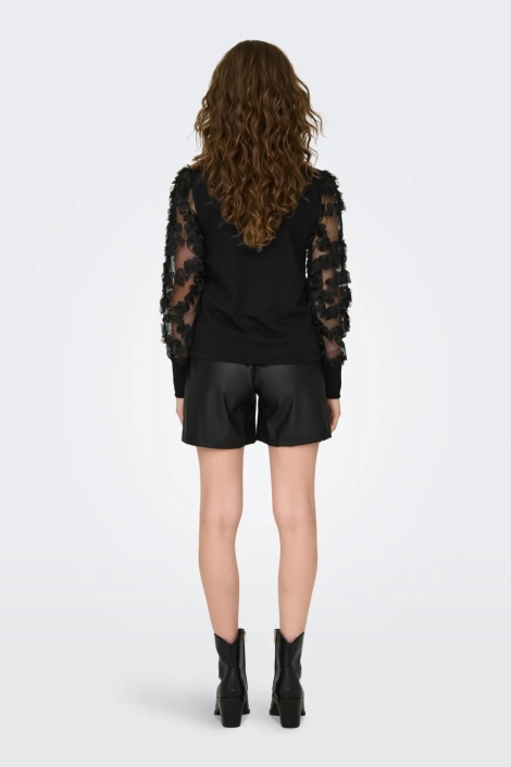 Jacqueline de Yong zwarte dames sweater | Model