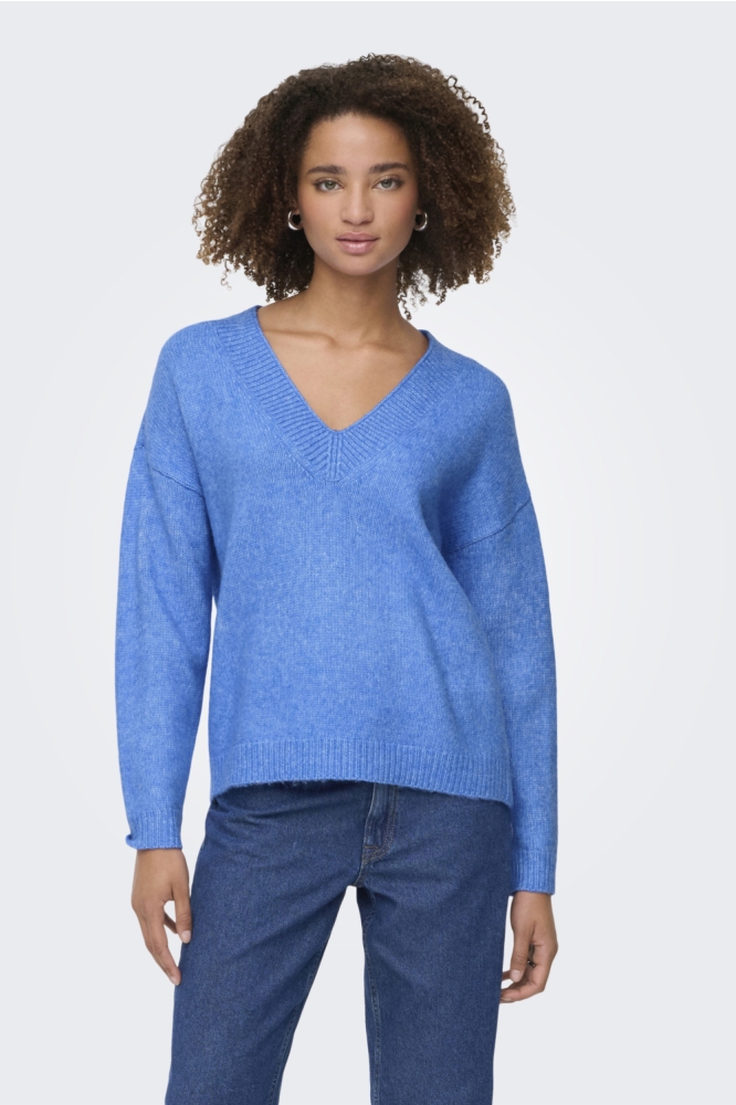 Jacqueline de Yong blauwe dames trui | Model vooraanzicht