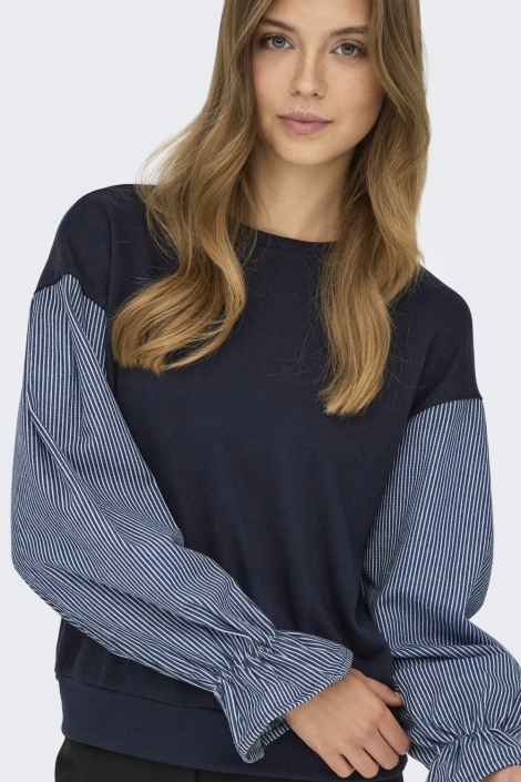 Only blauwe dames sweater | Close up