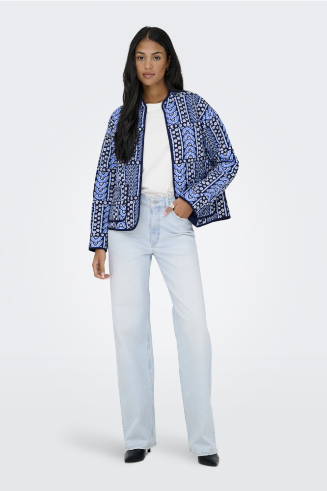 Jacqueline de Yong blauwe dames vest | Model