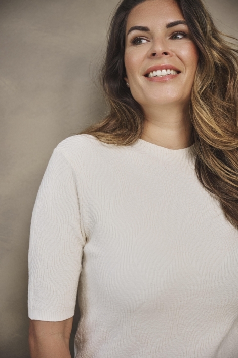 Zoso ecru dames trui | Sfeerbeeld, In situatie