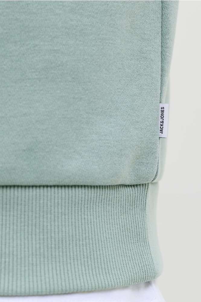Jack & Jones groene heren sweater | Close up