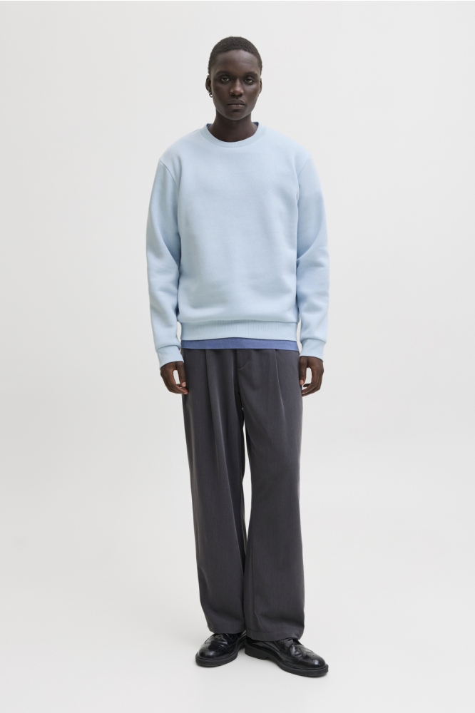 Jack & Jones blauwe heren sweater | Model