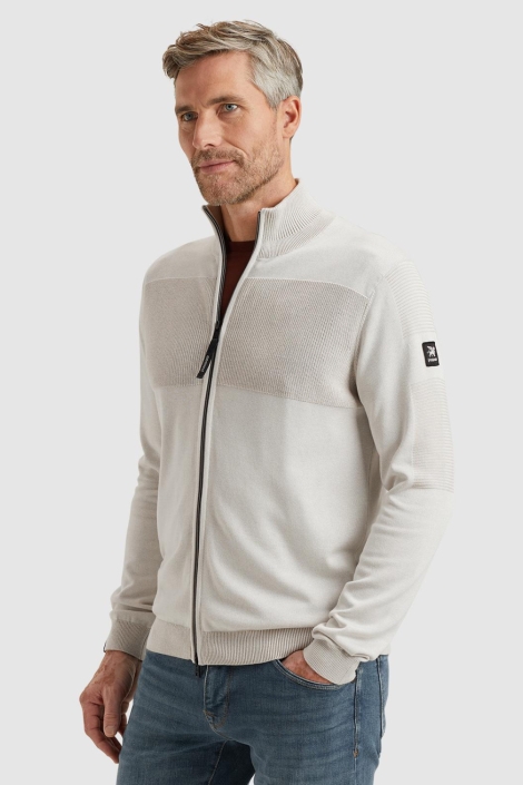 Vanguard beige heren vest | Model zijaanzicht