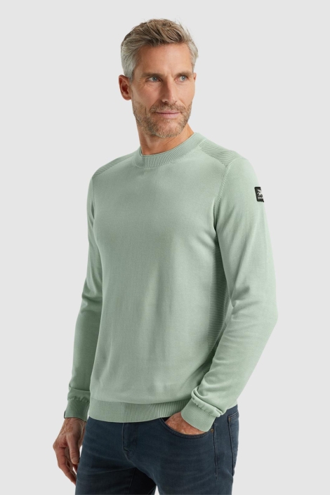 Vanguard groene heren trui | Model zijaanzicht