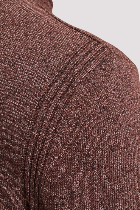 Cast Iron bruine heren trui | Close up