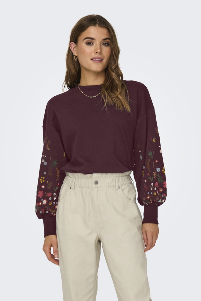 Only bordeaux dames sweater | Model vooraanzicht