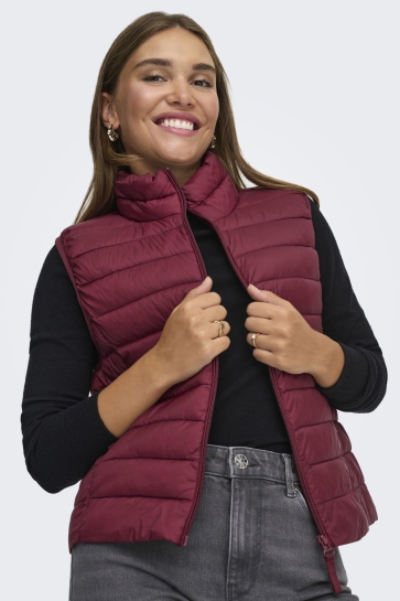 Only Jas ONLTAHIA LW QUILTED WAISTCOAT OTW N 15351970 Cabernet