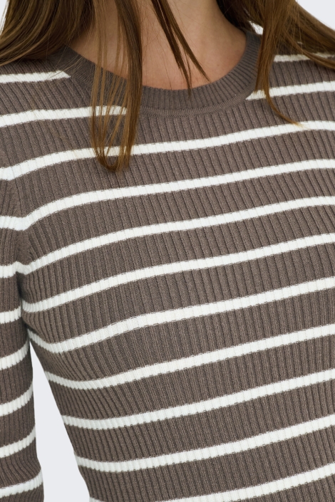 Only bruine dames trui | Close up