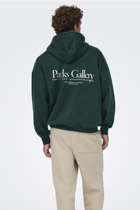 Only & Sons groene heren sweater | Model achteraanzicht