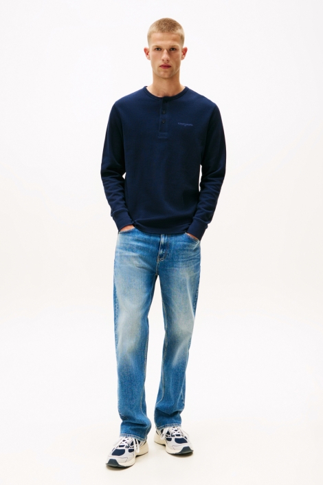 Tommy Jeans blauwe heren t-shirt | Model