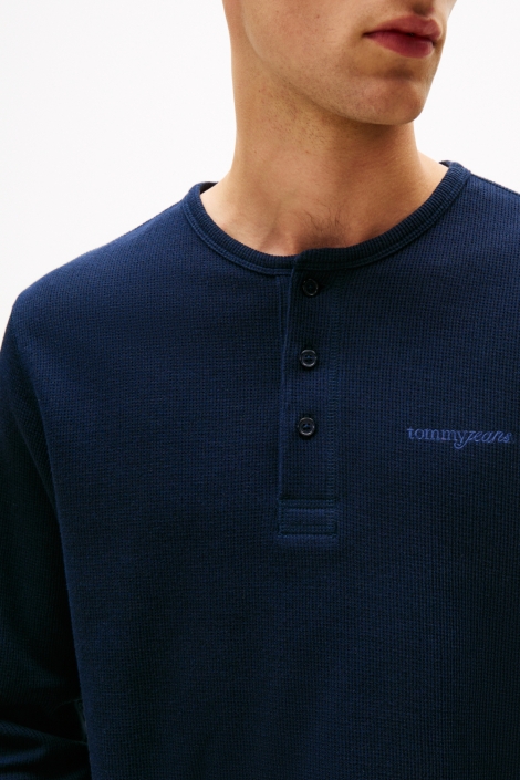 Tommy Jeans blauwe heren t-shirt | Close up