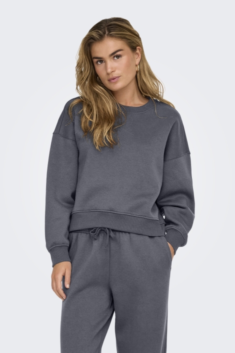 Only blauwe dames sweater | Model vooraanzicht