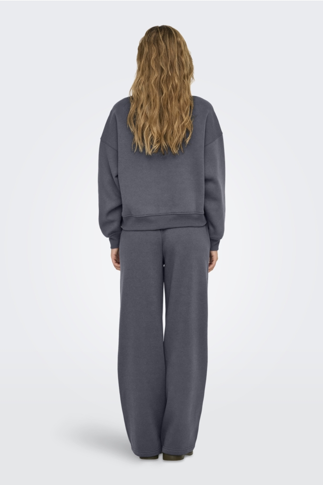 Only blauwe dames sweater | Model