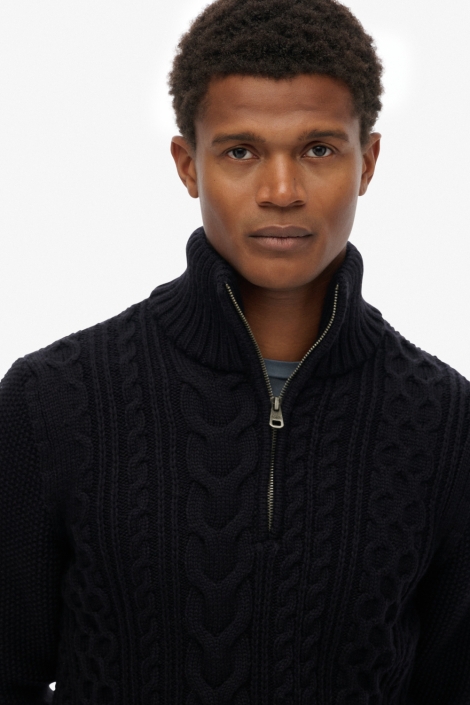 Superdry blauwe heren trui | Close up