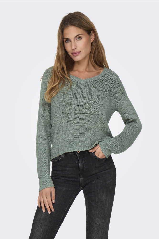 Only groene dames trui | Model vooraanzicht