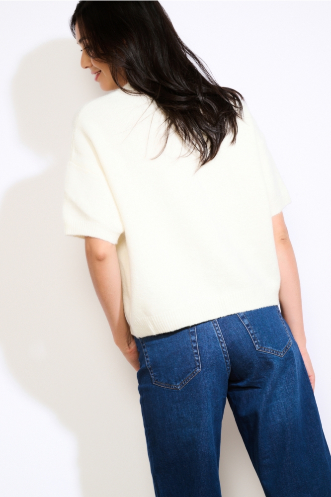 LolaLiza witte dames trui | Model achteraanzicht