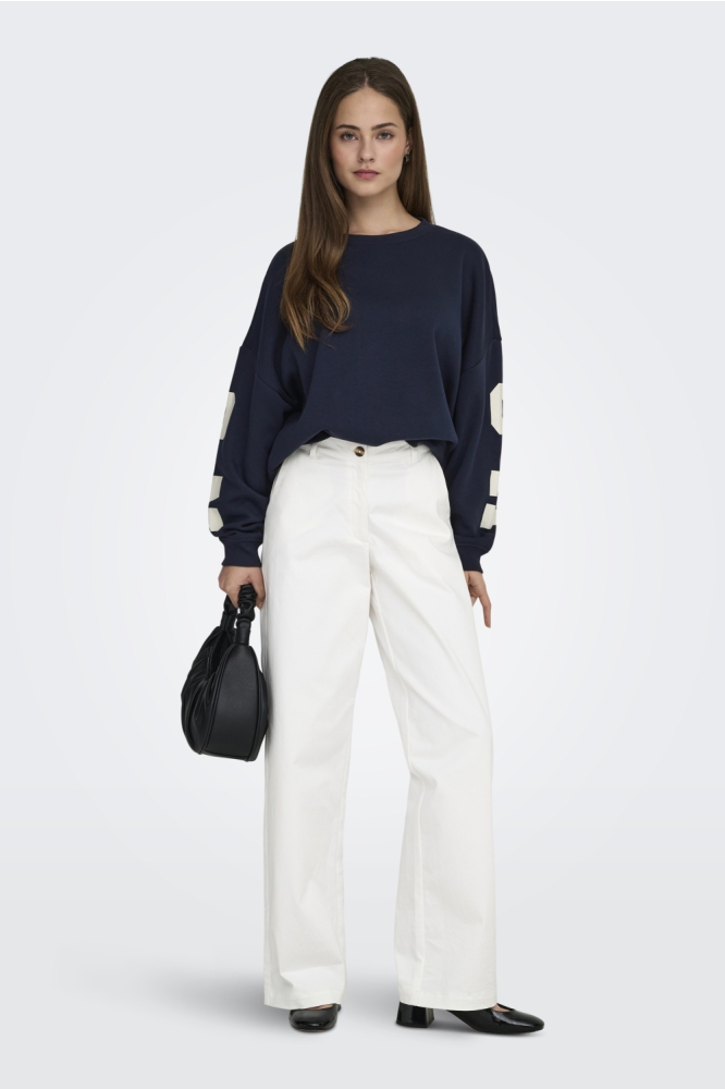 Only blauwe dames sweater | Model