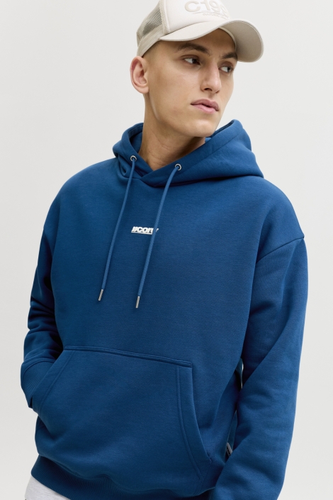 Jack & Jones blauwe heren sweater | Model vooraanzicht