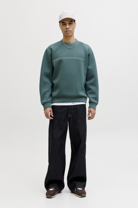 Jack & Jones groene heren sweater | Model