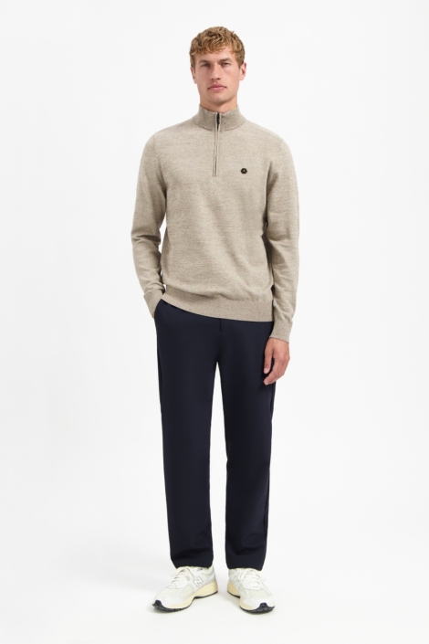 NO-EXCESS beige heren trui | Model