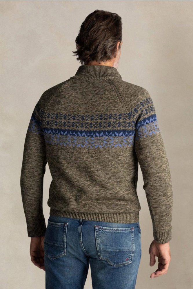 NZA groene heren trui | Model achteraanzicht