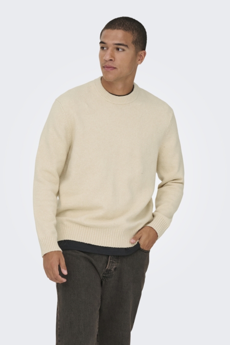 Only & Sons beige heren trui | Model vooraanzicht