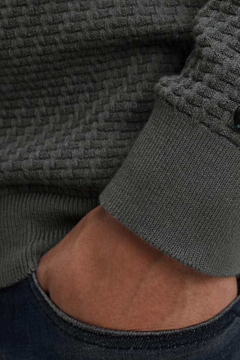 Cast Iron blauwe heren trui | Close up