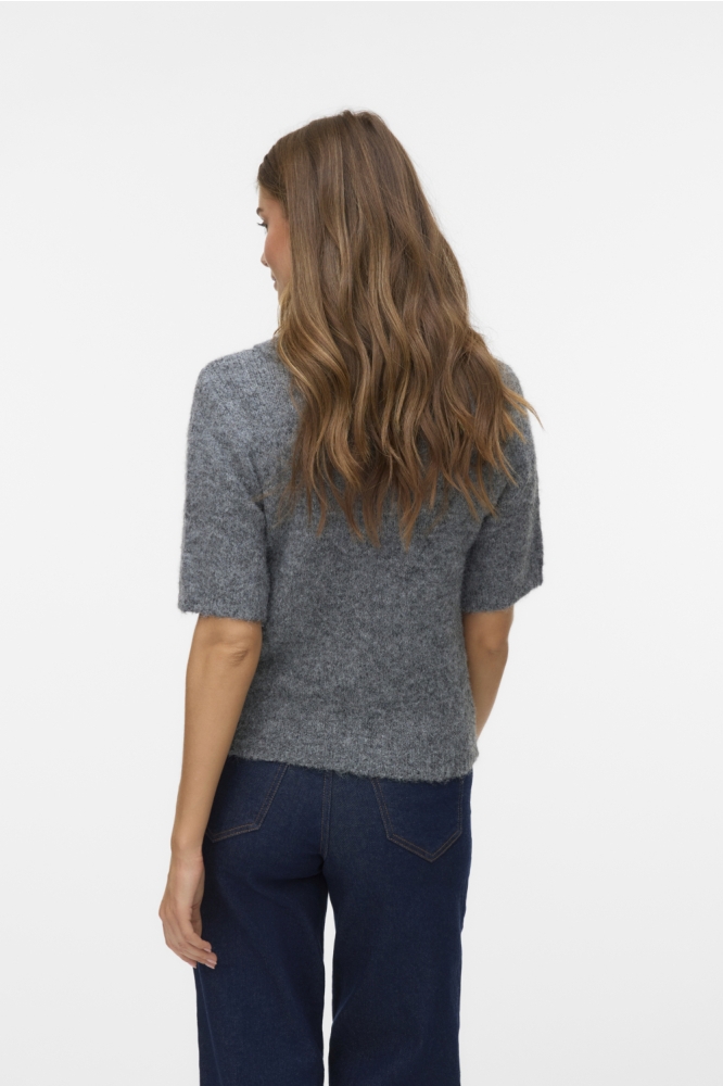 Vero Moda grijze dames trui | Model achteraanzicht