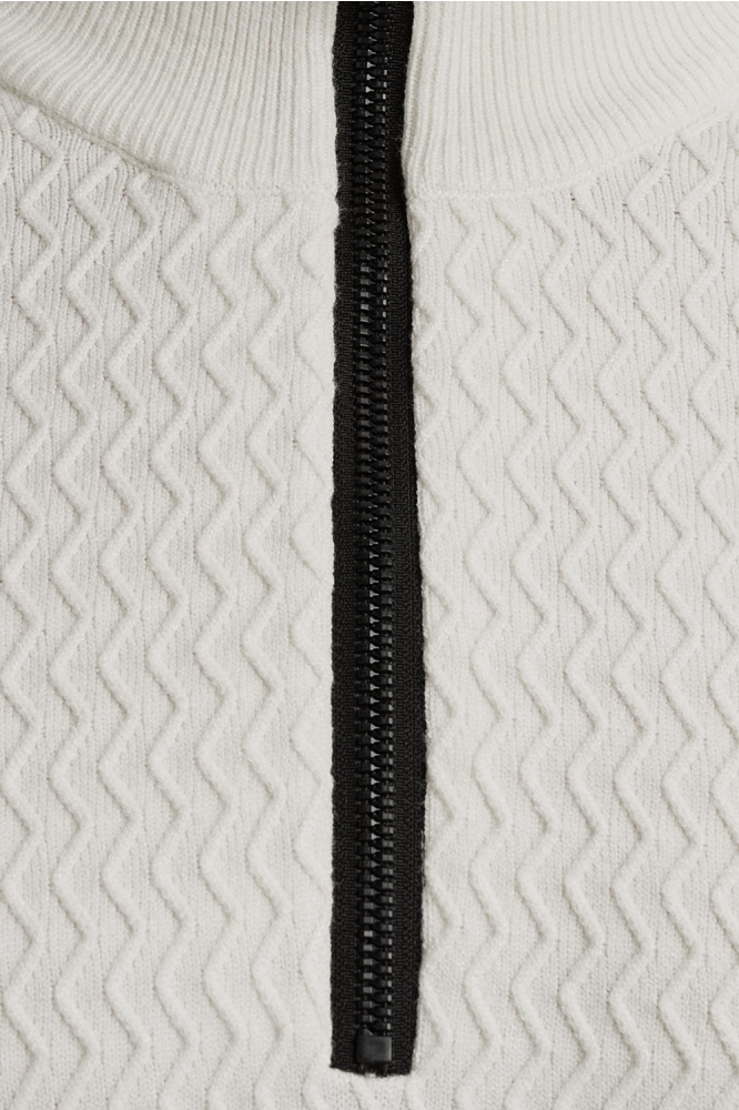 Cast Iron ecru heren trui | Close up