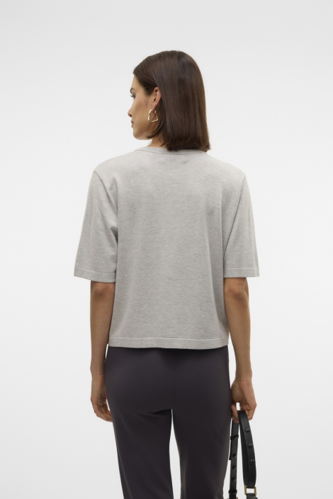 Vero Moda grijze dames trui | Model achteraanzicht