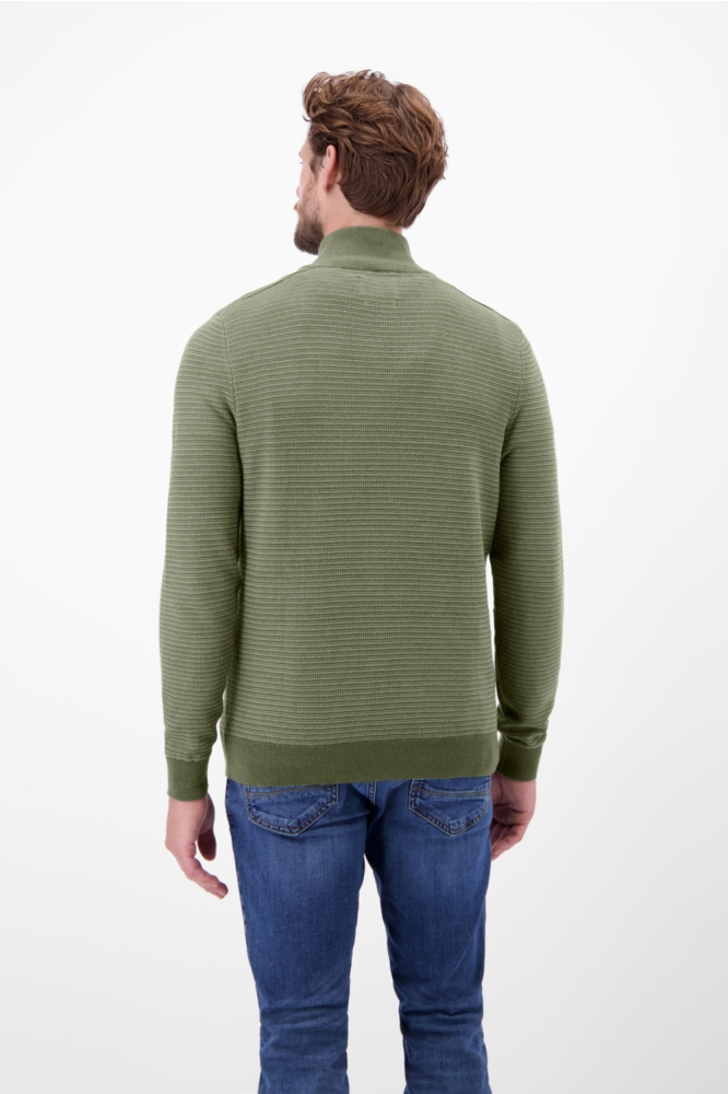 Lerros groene heren trui | Model achteraanzicht