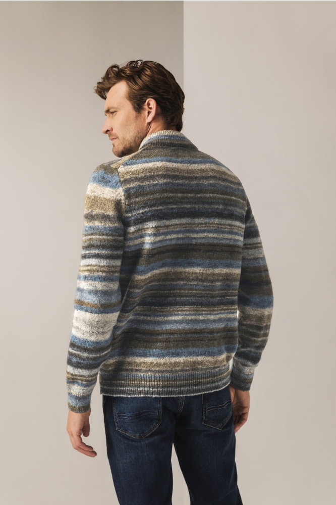 State of Art blauwe heren trui | Model achteraanzicht