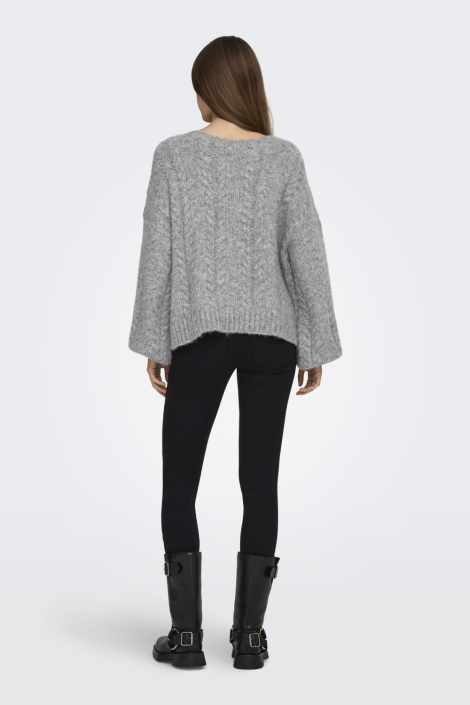 Only grijze dames trui | Model achteraanzicht