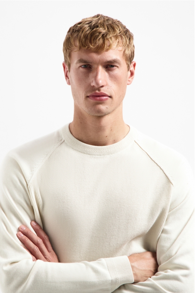 NO-EXCESS beige heren trui | Close up