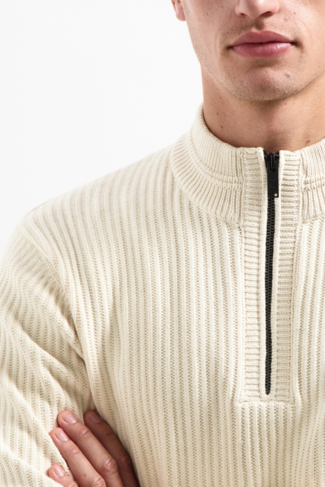 NO-EXCESS beige heren trui | Close up