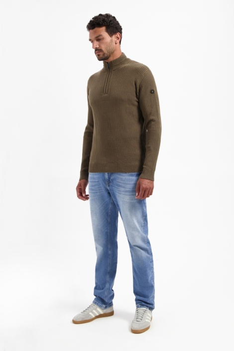 NO-EXCESS taupe heren trui | Model